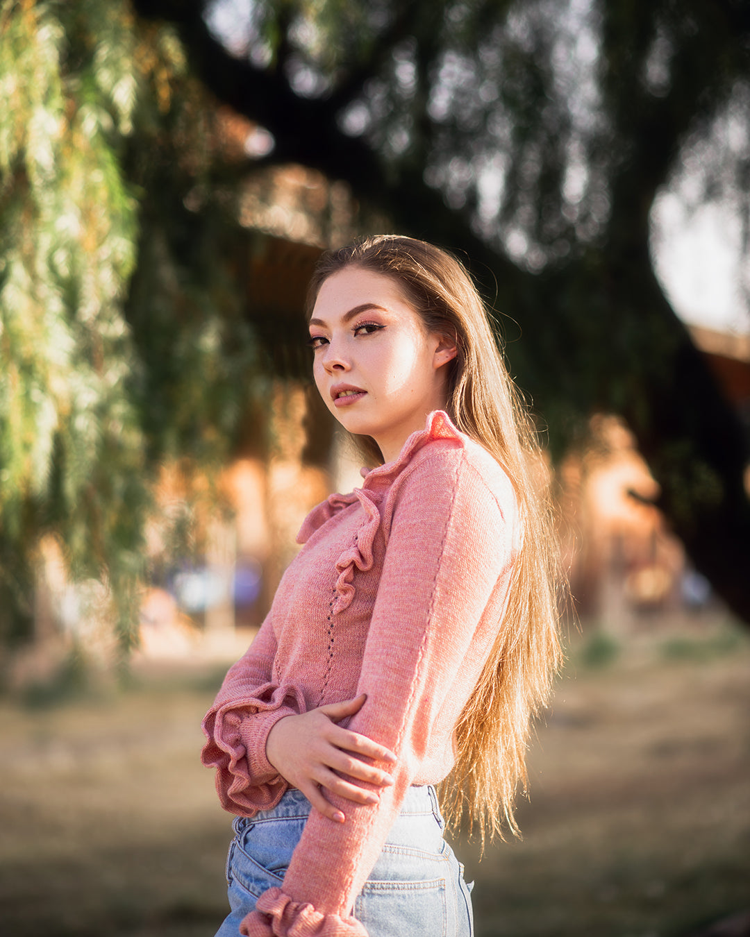 Api Sweater