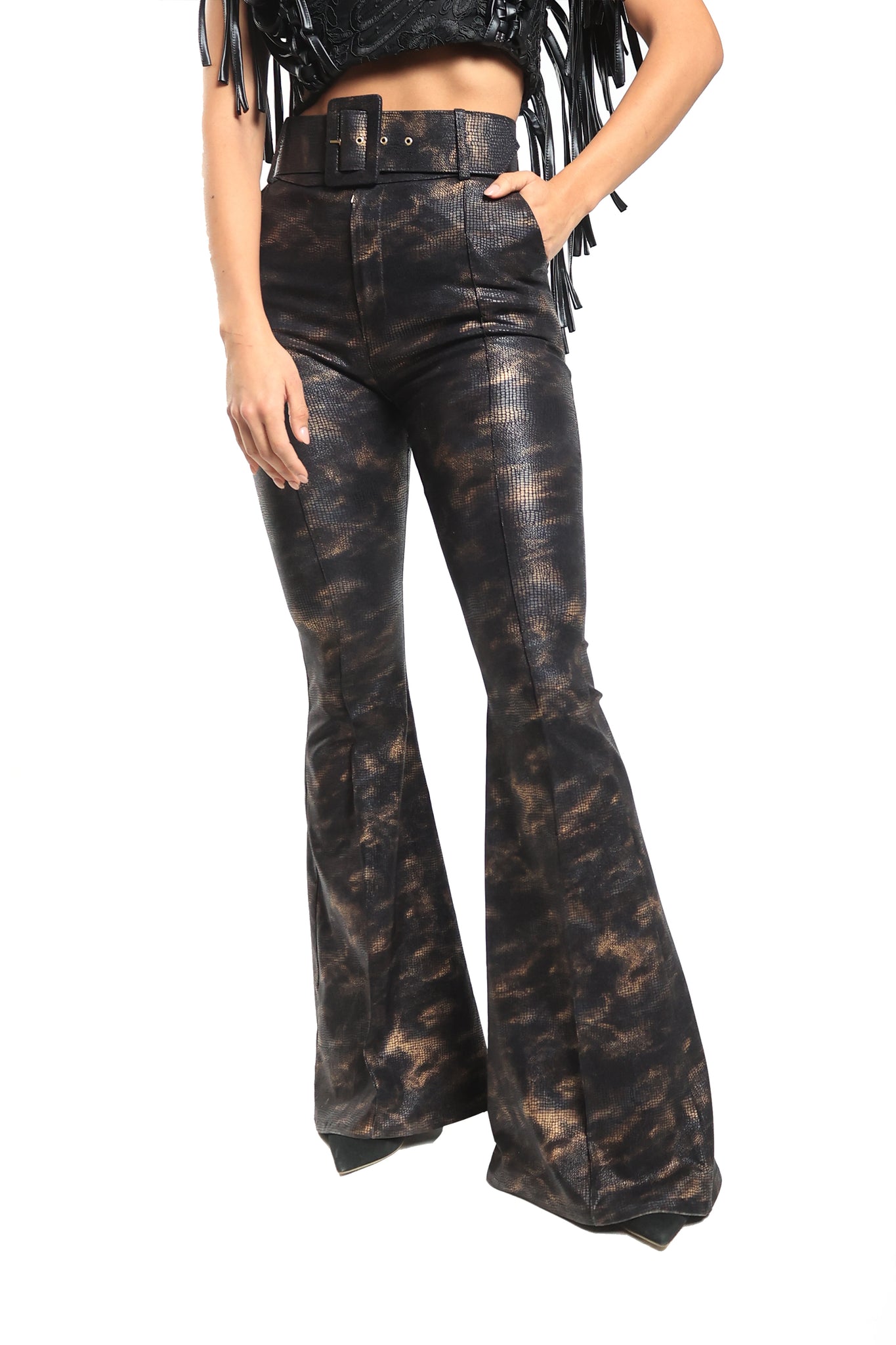 Crocodile-patterned trousers - Black - Ladies